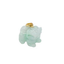 18kt YG Burmese Jadeite Fu Lion Dog Pendant