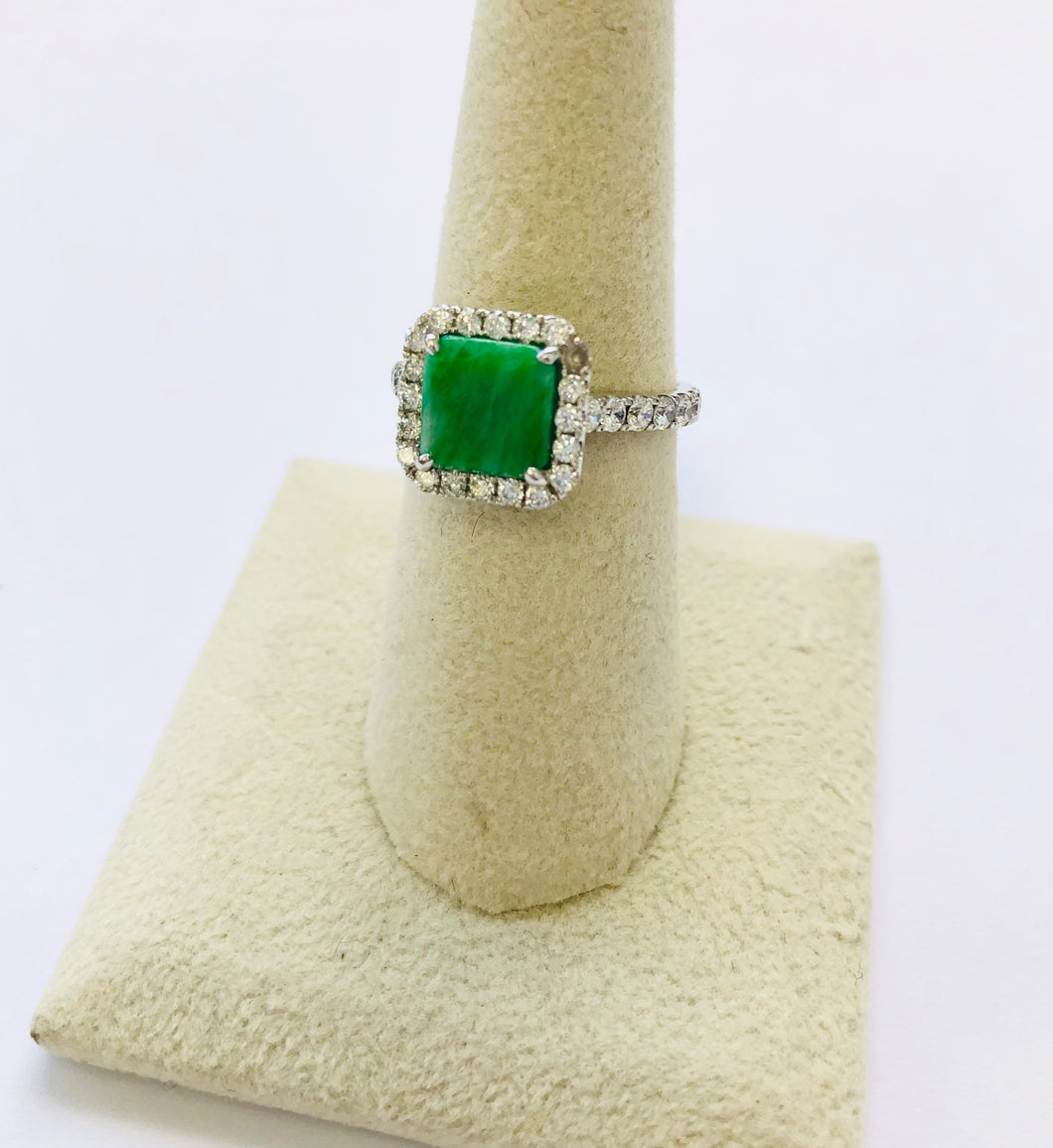 18kt Burmese Apple Green Jadeite and Diamond Ring